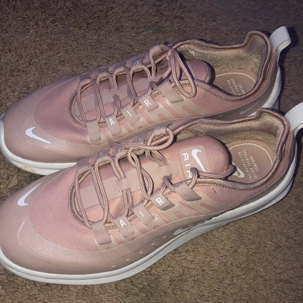 BRAND NEW NIKE AIR pink US WOMEN SIZE 9